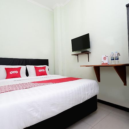 Oyo 1815 Gatsu Residence Semarang Exteriér fotografie